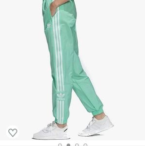 Adidas Women Lock up Track pants FM2589 Mint Medium